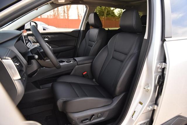 2025 Nissan Rogue Vehicle Photo in Ballwin, MO 63011