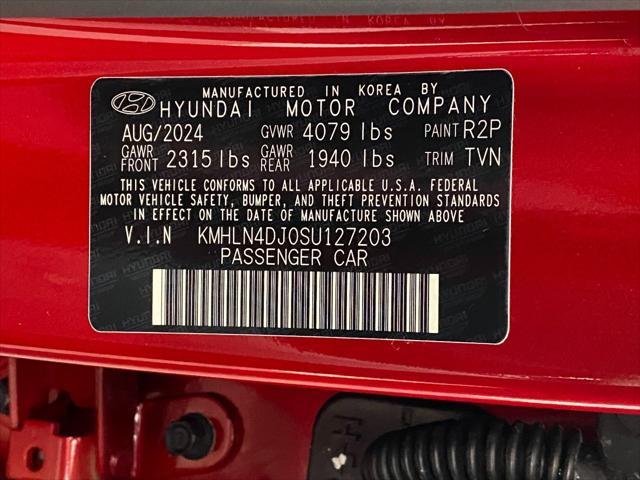 2025 Hyundai ELANTRA Hybrid Vehicle Photo in Appleton, WI 54913