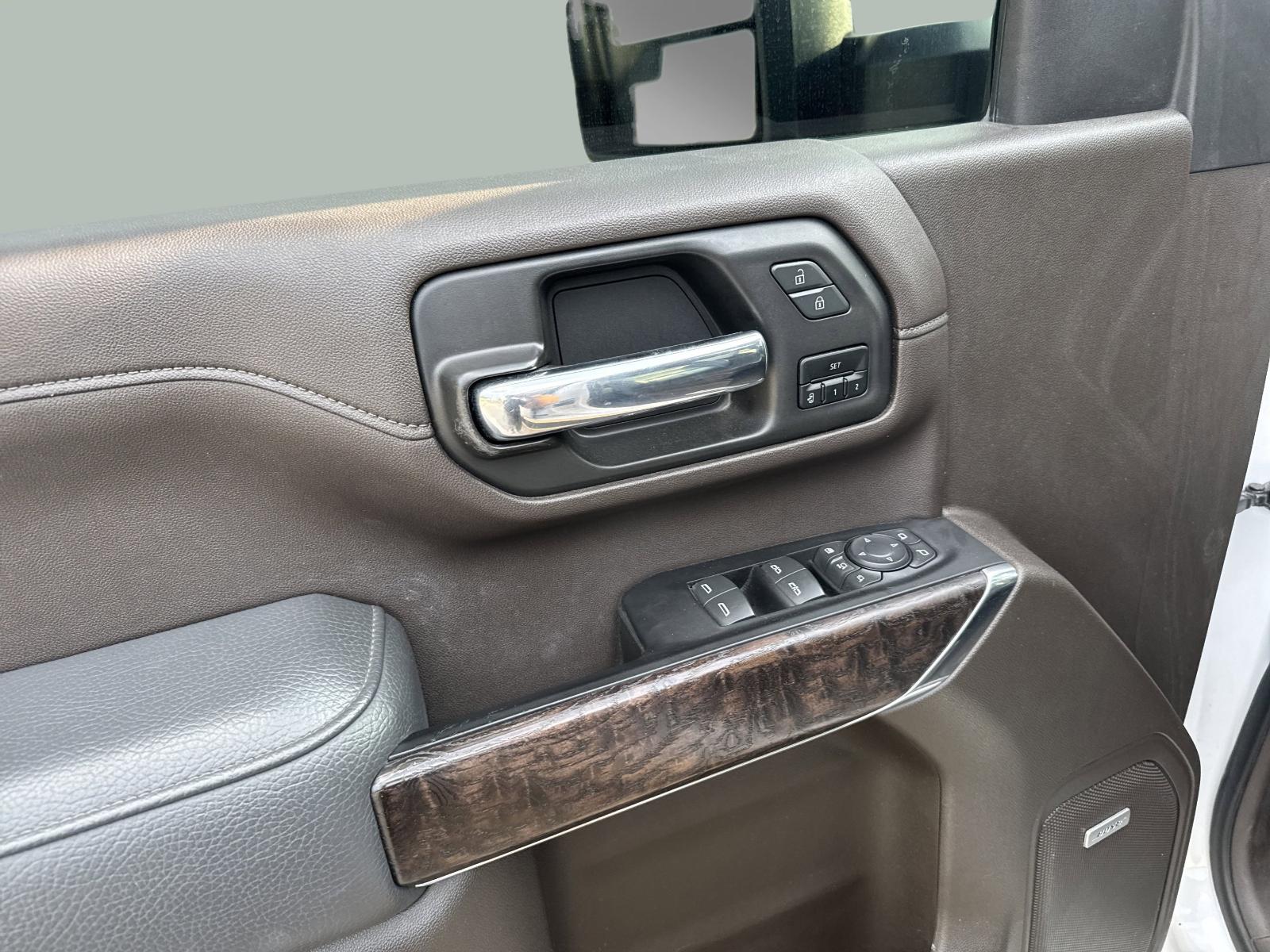 2022 GMC Sierra 2500 HD Vehicle Photo in GEORGETOWN, TX 78626-7508