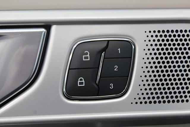 2022 Ford Explorer Vehicle Photo in Green Bay, WI 54304