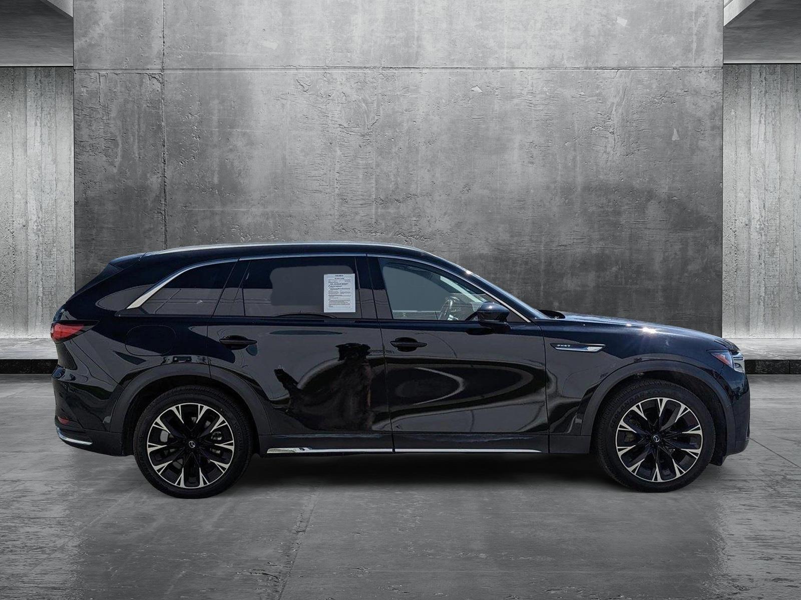 2024 Mazda CX-90 PHEV Vehicle Photo in Spokane Valley, WA 99212