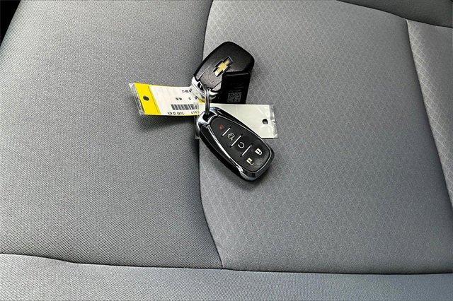 2020 Chevrolet Malibu Vehicle Photo in TOPEKA, KS 66609-0000