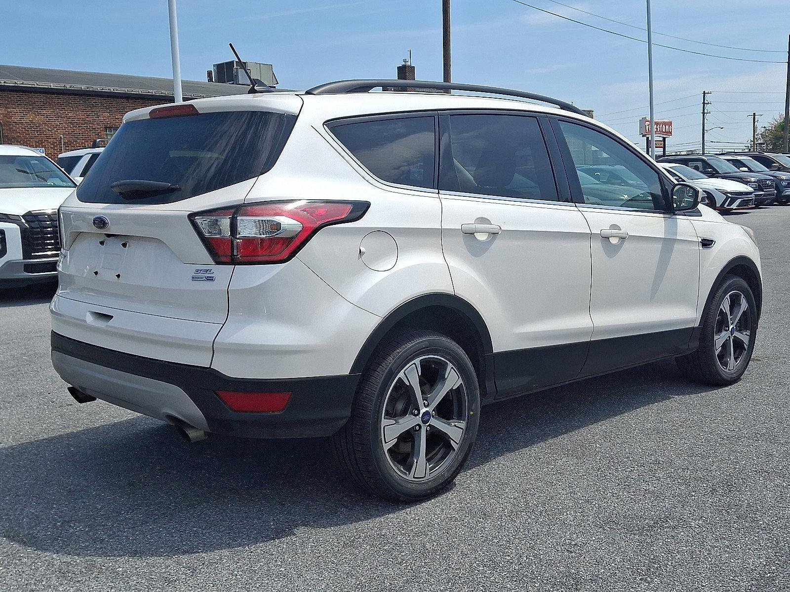 2018 Ford Escape Vehicle Photo in Harrisburg, PA 17111