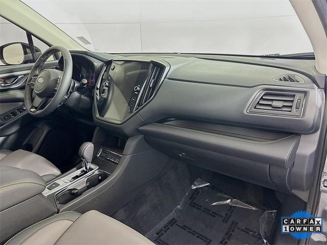2024 Subaru Ascent Vehicle Photo in Puyallup, WA 98371