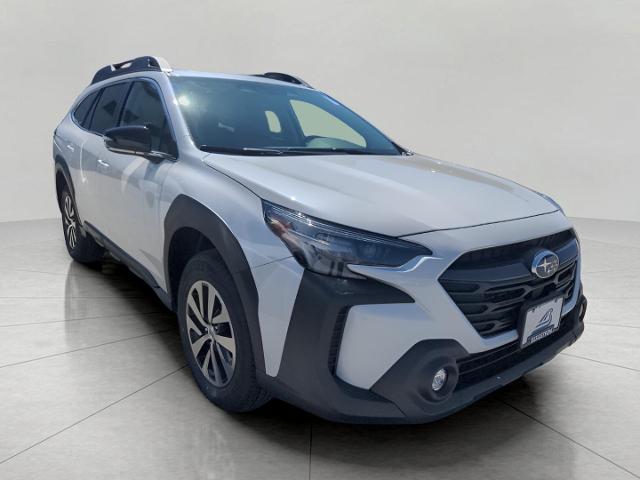 2025 Subaru Outback Vehicle Photo in Green Bay, WI 54304
