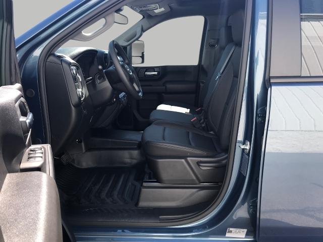 2025 GMC Sierra 3500 HD Vehicle Photo in GREEN BAY, WI 54303-3330