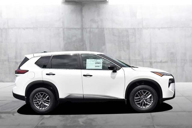 2025 Nissan Rogue Vehicle Photo in Ballwin, MO 63011