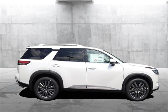 2025 Nissan Pathfinder Vehicle Photo in Hazelwood, MO 63042