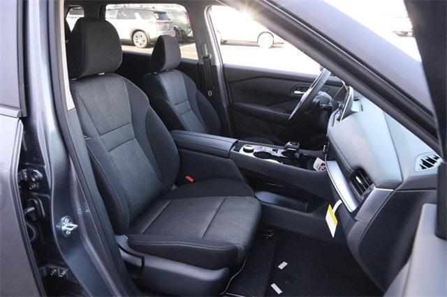 2025 Nissan Rogue Vehicle Photo in Hazelwood, MO 63042