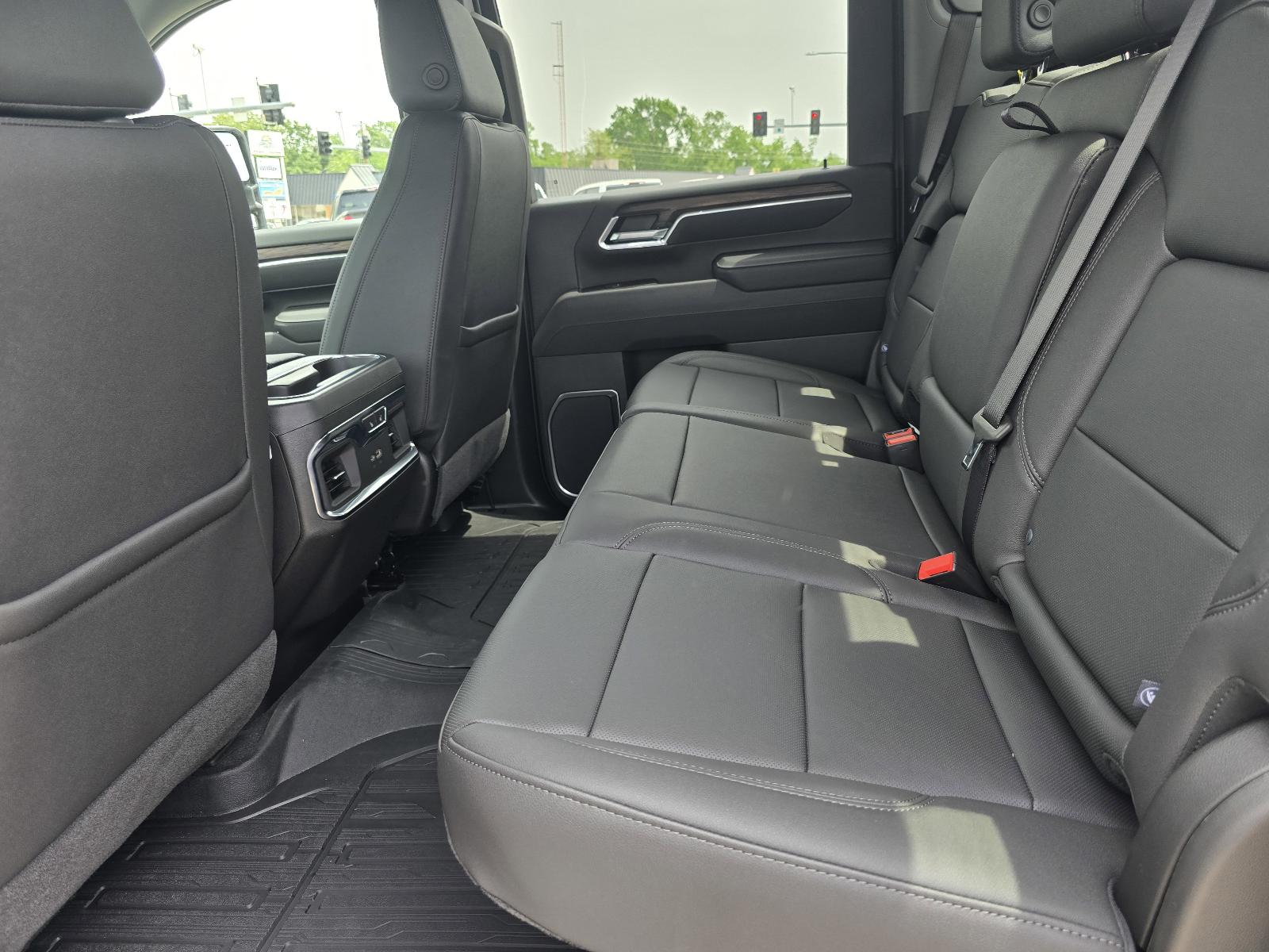 2025 GMC Sierra 2500 HD Vehicle Photo in Rolla, MO 65401