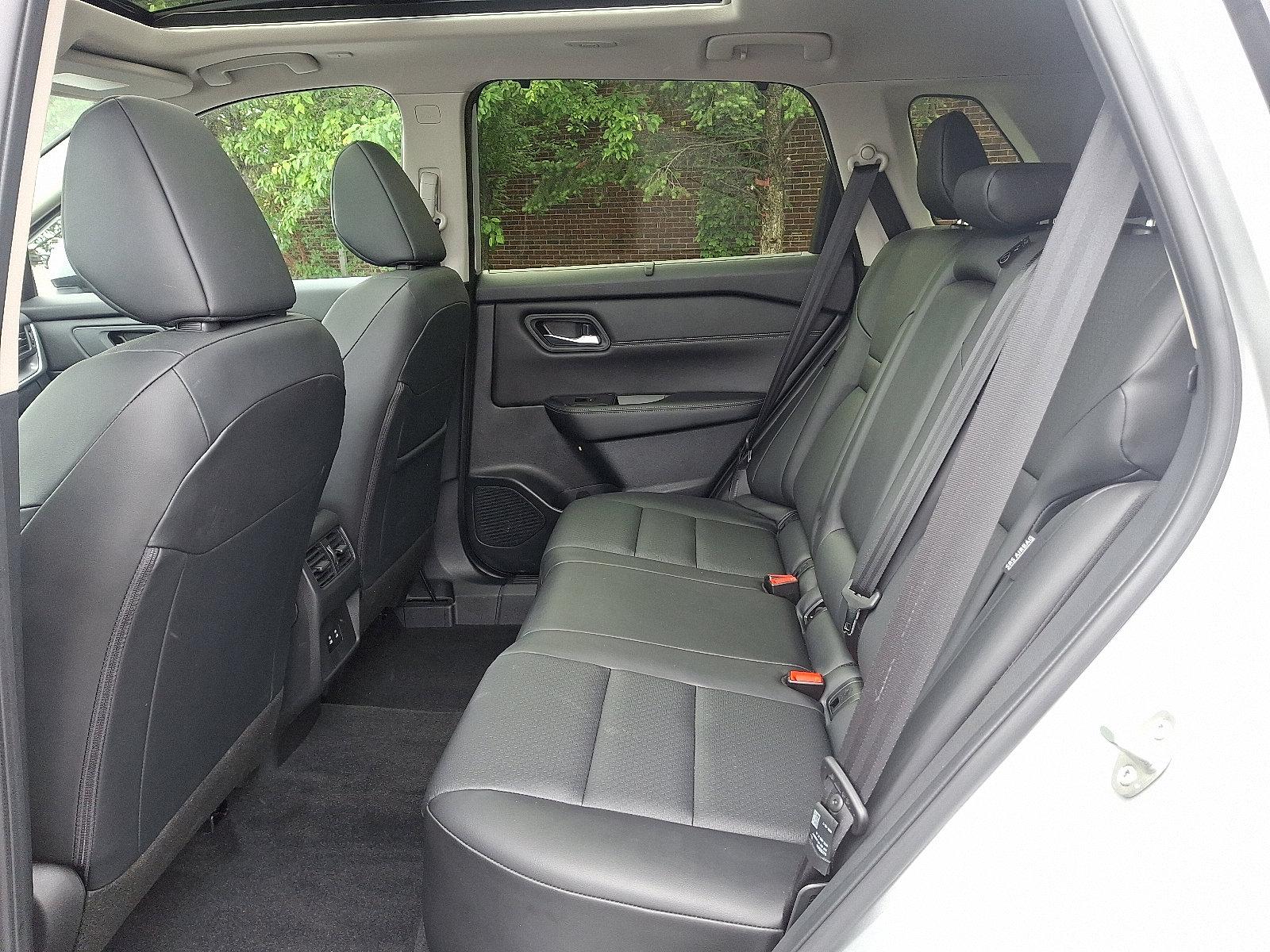 2024 Nissan Rogue Vehicle Photo in Harrisburg, PA 17111-1033