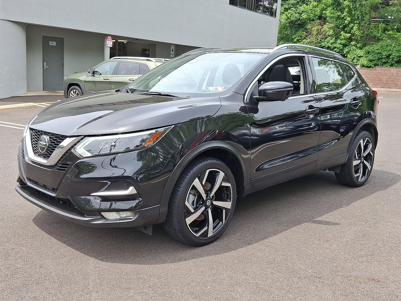 2022 Nissan Rogue Sport Vehicle Photo in Jenkintown, PA 19046