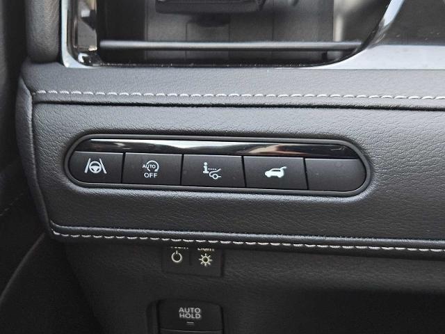 2025 INFINITI QX80 Vehicle Photo in Fort Worth, TX 76132