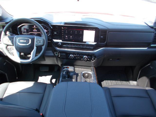 2025 GMC Sierra 1500 Vehicle Photo in LOWELL, MA 01852-4336