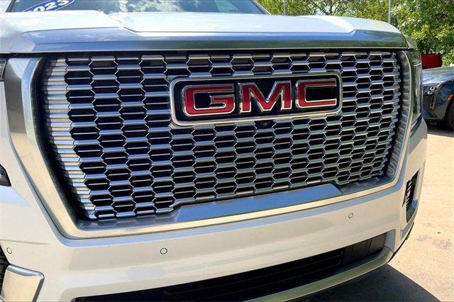 2023 GMC Yukon Vehicle Photo in KANSAS CITY, MO 64114-4545