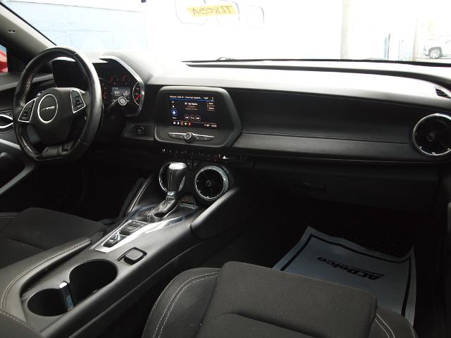 2021 Chevrolet Camaro Vehicle Photo in MADISON, IN 47250-1611