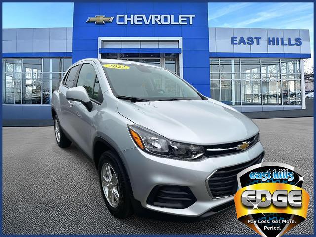 2022 Chevrolet Trax Vehicle Photo in Roslyn, NY 11576