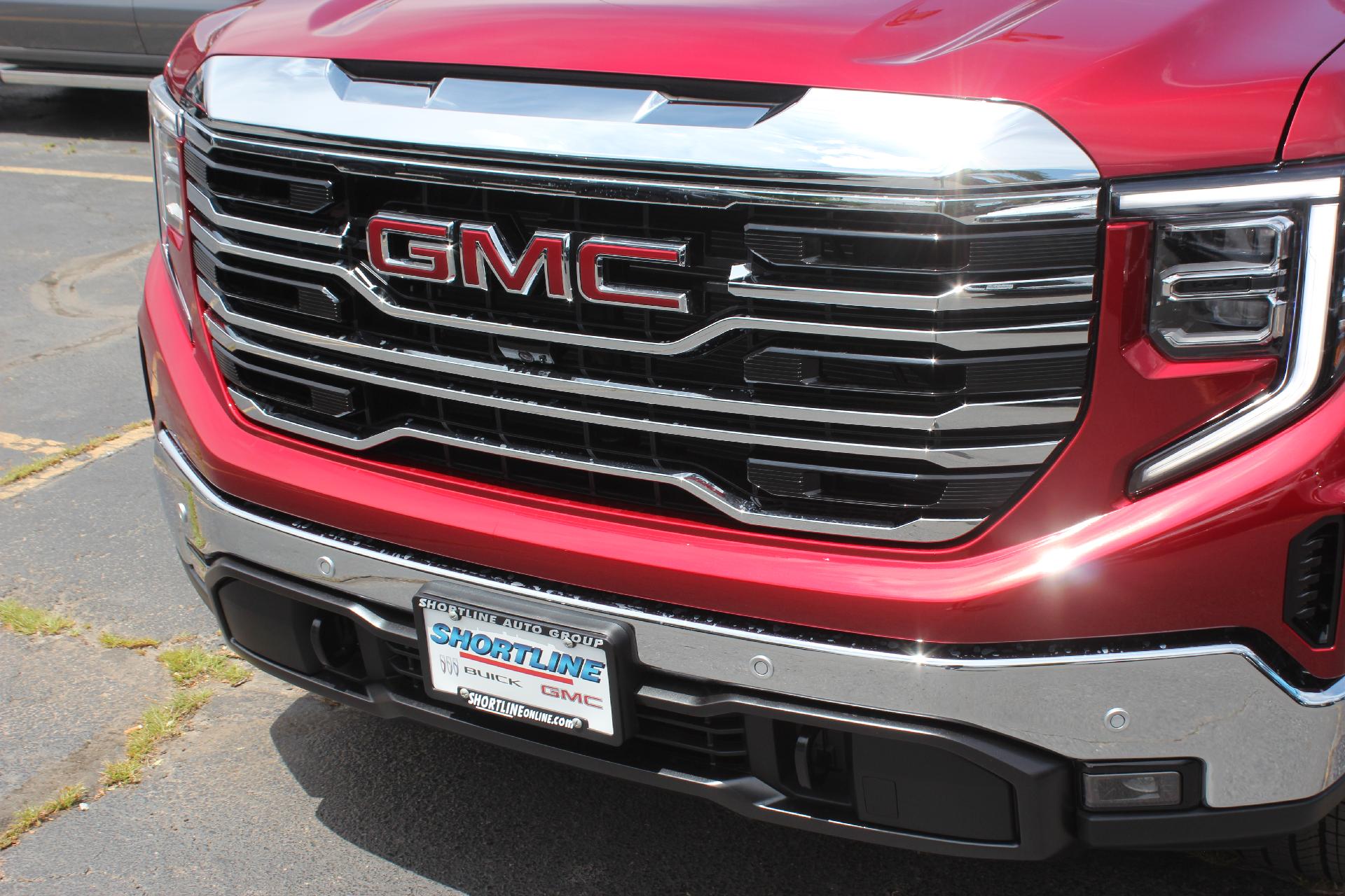 2025 GMC Sierra 1500 Vehicle Photo in AURORA, CO 80012-4011