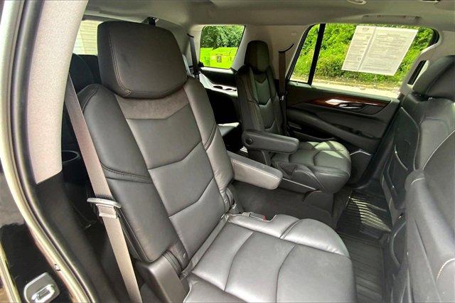 2019 Cadillac Escalade Vehicle Photo in KANSAS CITY, MO 64114-4545
