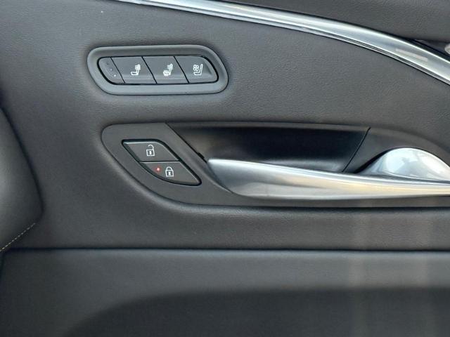 2023 Cadillac Escalade ESV Vehicle Photo in COLUMBIA, MO 65203-3903