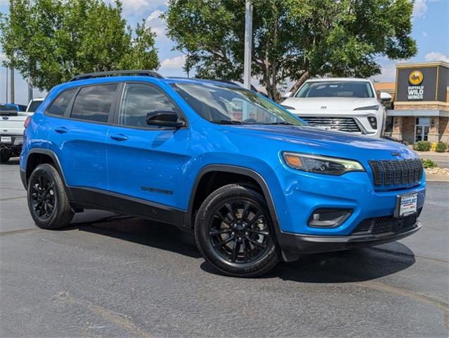 2023 Jeep Cherokee Vehicle Photo in AURORA, CO 80012-4011