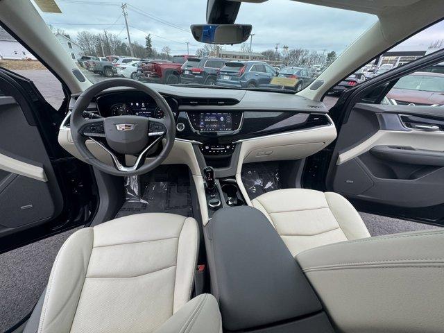 2023 Cadillac XT6 Vehicle Photo in LEOMINSTER, MA 01453-2952