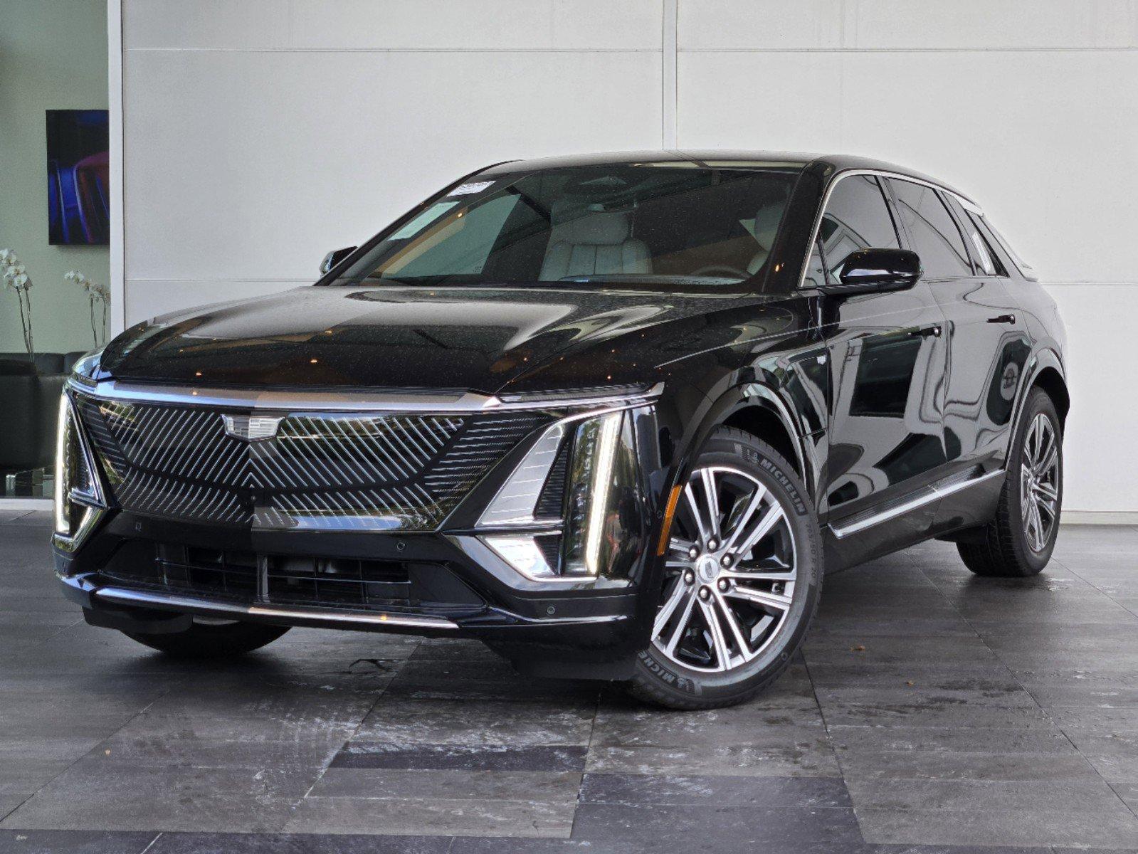 2025 Cadillac LYRIQ Vehicle Photo in HOUSTON, TX 77079-1502