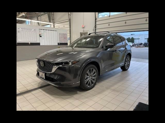 2025 Mazda CX-5 Vehicle Photo in Green Bay, WI 54304