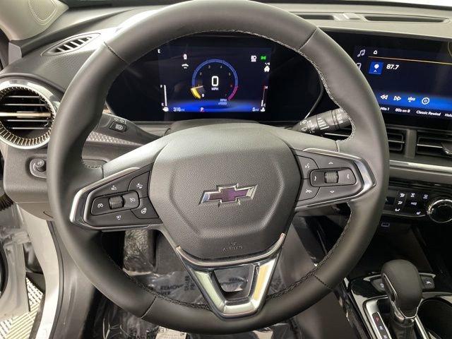 2025 Chevrolet Trax Vehicle Photo in PHOENIX, AZ 85014-3381