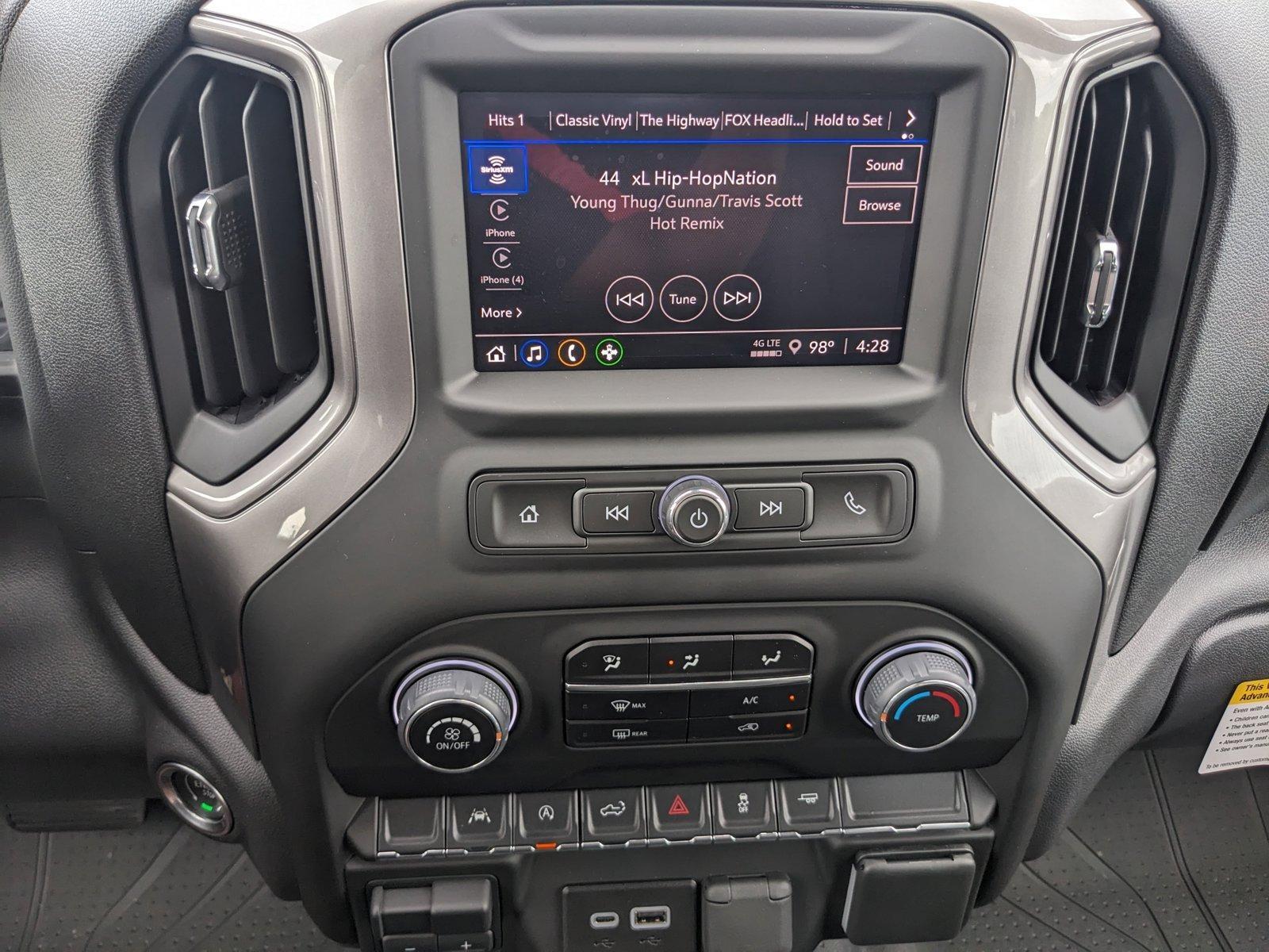 2024 Chevrolet Silverado 1500 Vehicle Photo in HOUSTON, TX 77034-5009