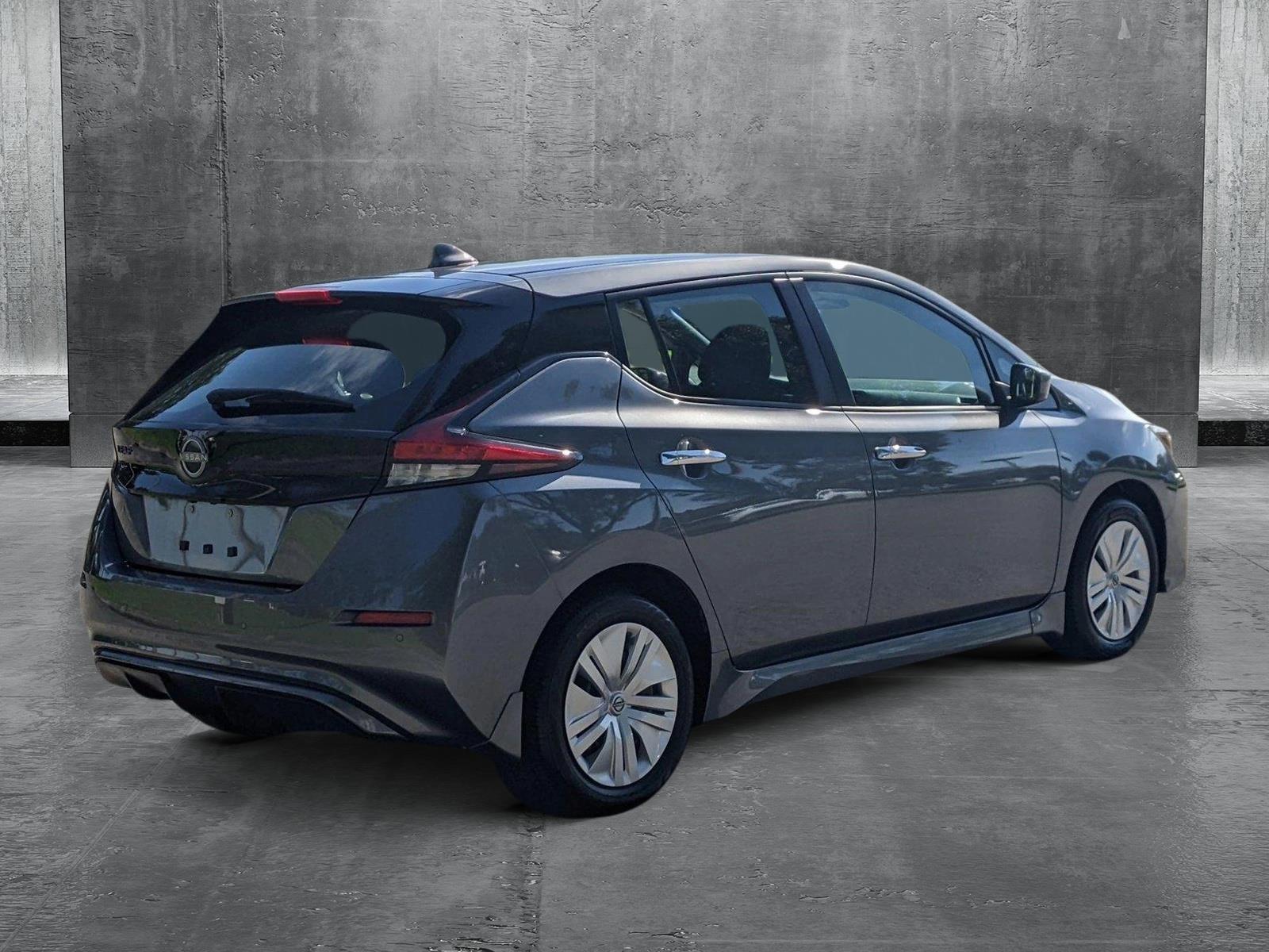 2023 Nissan LEAF Vehicle Photo in Pembroke Pines , FL 33084