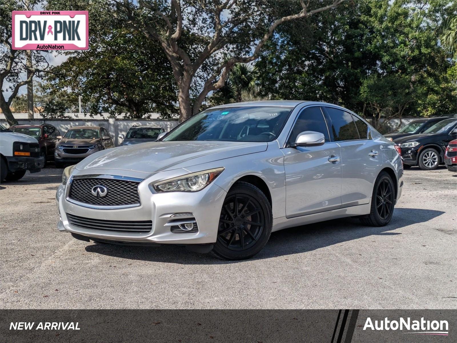 2017 INFINITI Q50 Vehicle Photo in GREENACRES, FL 33463-3207