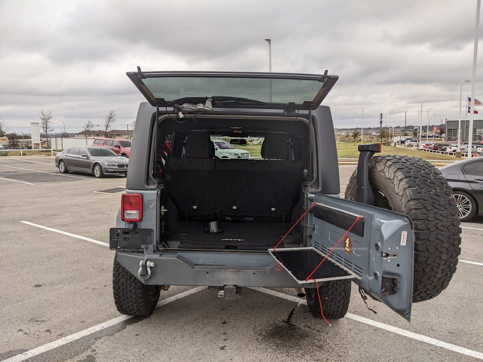 2015 Jeep Wrangler Unlimited Vehicle Photo in Austin, TX 78728