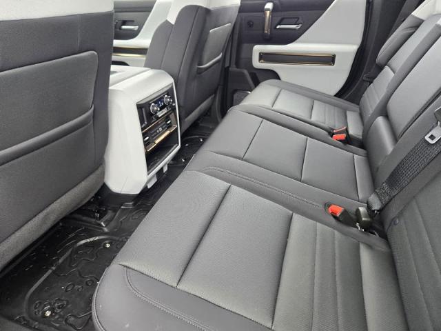 2025 GMC HUMMER EV SUV Vehicle Photo in DALLAS, TX 75209-3016