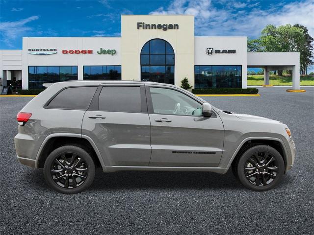 2022 Jeep Grand Cherokee WK Vehicle Photo in ROSENBERG, TX 77471