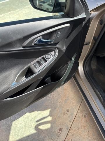 2022 Chevrolet Malibu Vehicle Photo in Winslow, AZ 86047-2439
