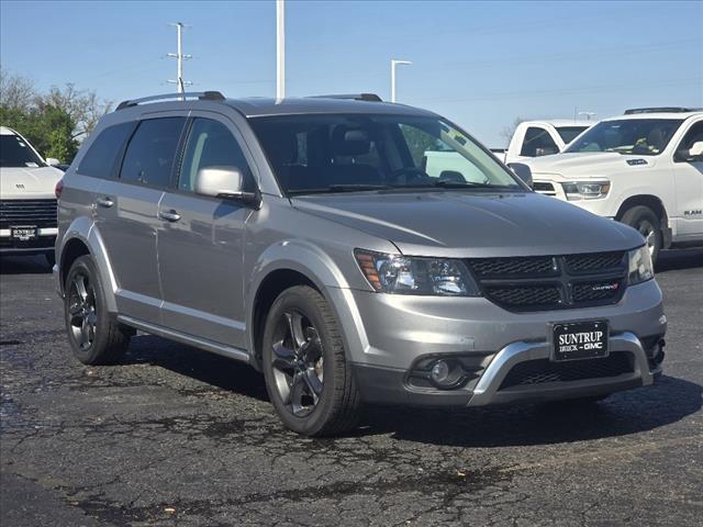 Used 2018 Dodge Journey Crossroad with VIN 3C4PDCGB3JT490806 for sale in Saint Peters, MO