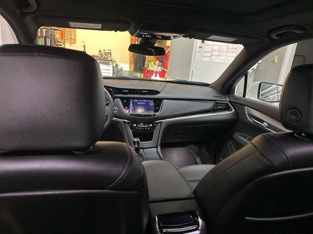 2022 Cadillac XT6 Vehicle Photo in MEDINA, OH 44256-9631