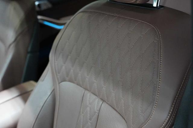 2025 BMW X7 xDrive40i Vehicle Photo in GRAPEVINE, TX 76051
