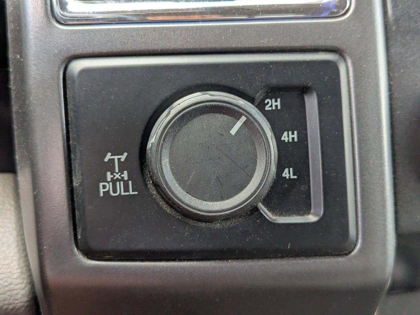 2017 Ford Super Duty F-250 SRW Vehicle Photo in St. Petersburg, FL 33713