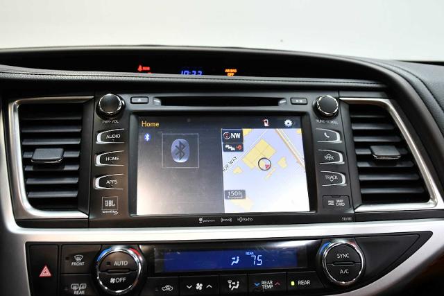 2018 Toyota Highlander Vehicle Photo in DALLAS, TX 75235