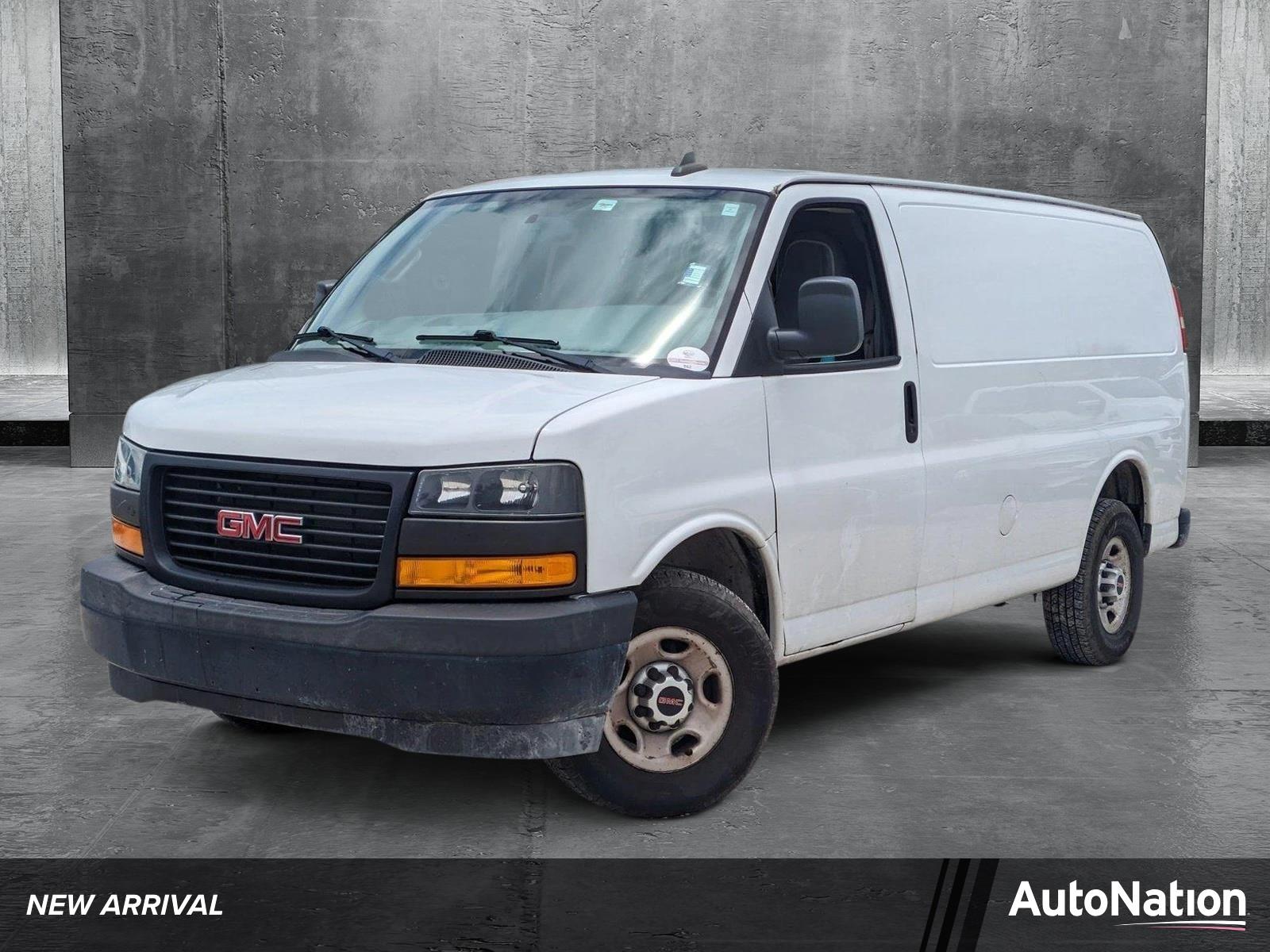 2018 GMC Savana Cargo Van Vehicle Photo in Bradenton, FL 34207