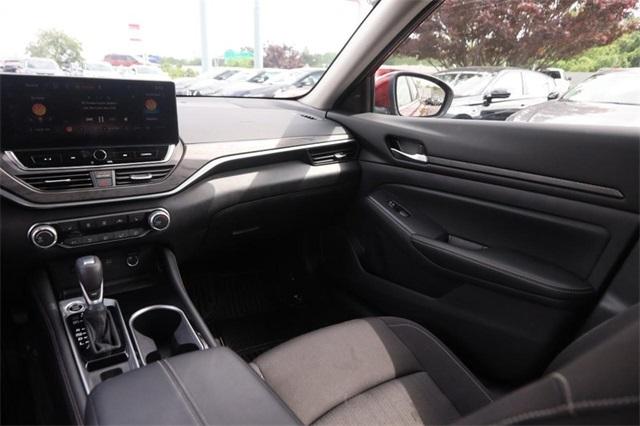 2024 Nissan Altima Vehicle Photo in Hazelwood, MO 63042