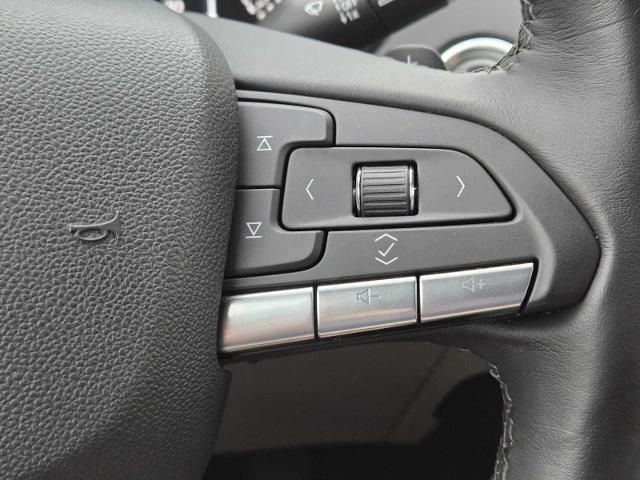 2022 Cadillac XT4 Vehicle Photo in DENTON, TX 76210-9321