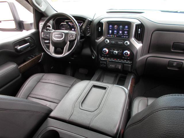 2021 GMC Sierra 2500 HD Vehicle Photo in LOWELL, MA 01852-4336