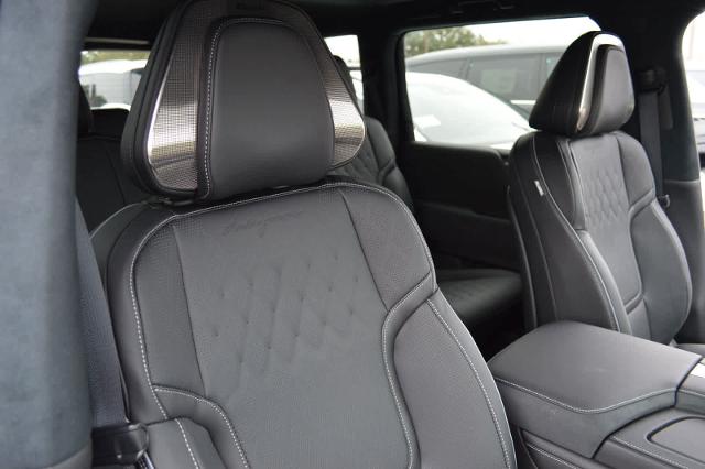 2025 INFINITI QX80 Vehicle Photo in Houston, TX 77090