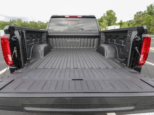 2025 GMC Sierra 1500 Vehicle Photo in HOMOSASSA, FL 34448-1461