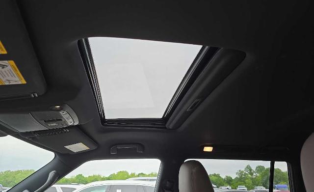 2024 Nissan Armada Vehicle Photo in DALLAS, TX 75209