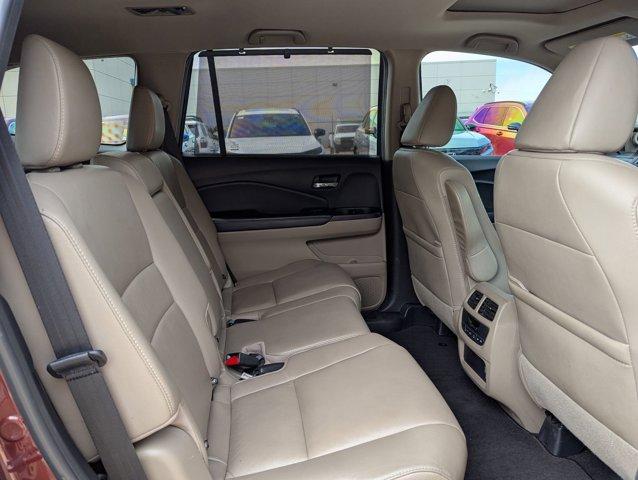 2022 Honda Pilot Vehicle Photo in San Antonio, TX 78209