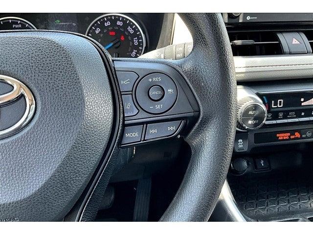 2021 Toyota RAV4 Vehicle Photo in San Antonio, TX 78230